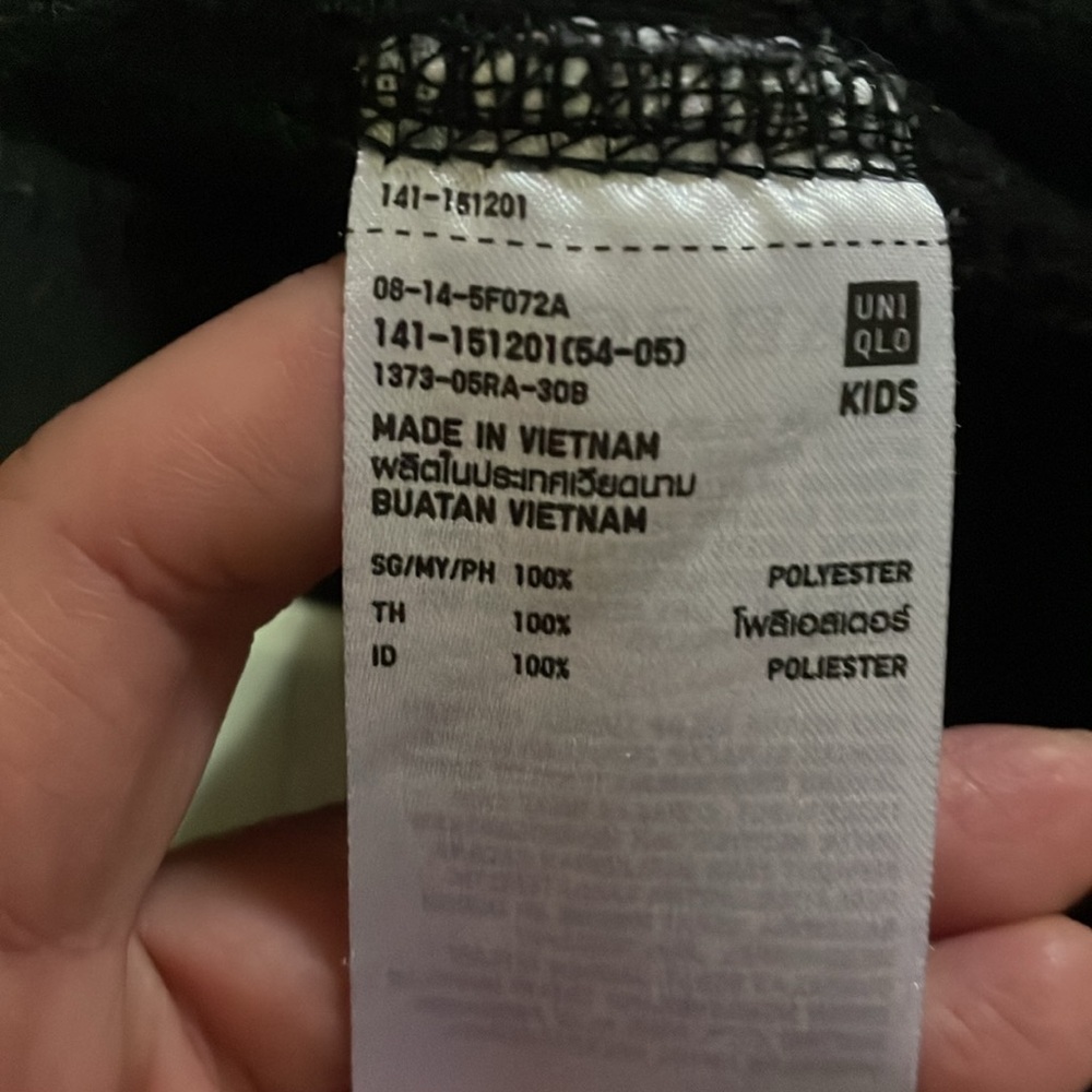 Uniqlo Fleece Zip Up Sweater Size 130 - Picture 4 of 5